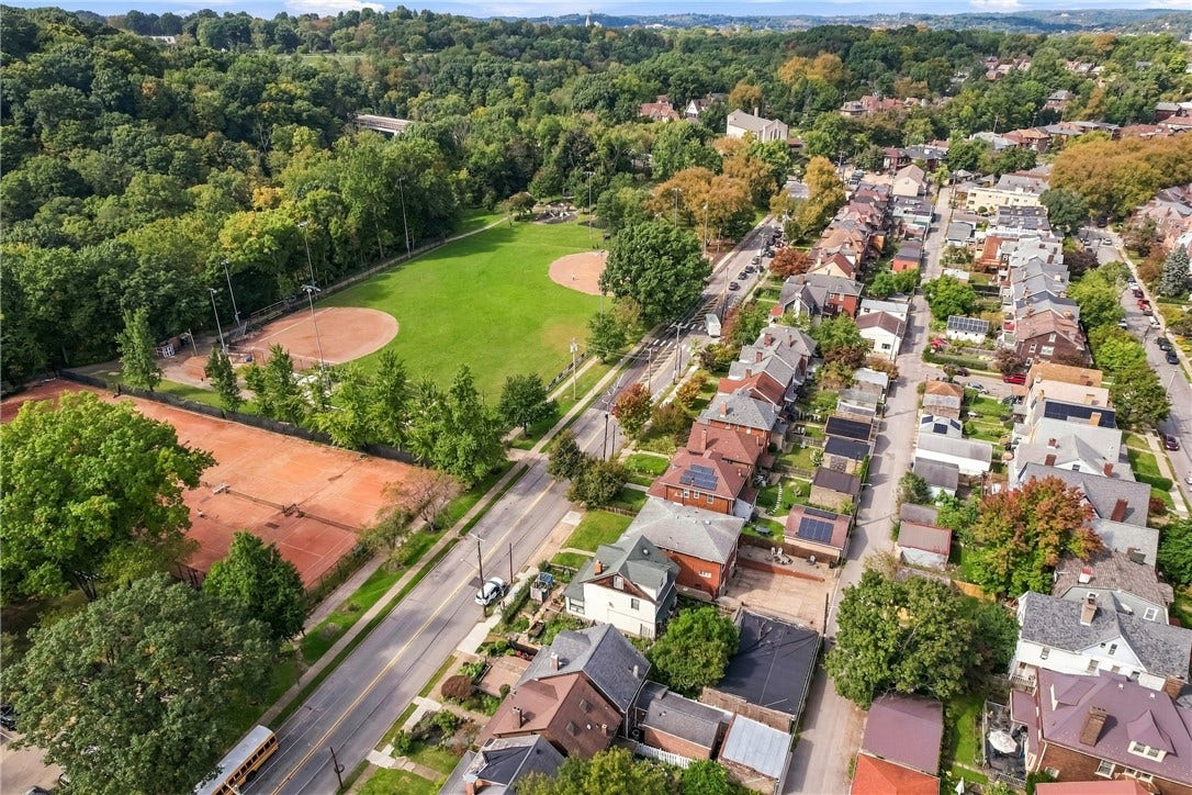 731 S BRADDOCK AVE, Pittsburgh, PA 15221 731 S BRADDOCK AVE, Pittsburgh, PA 15221