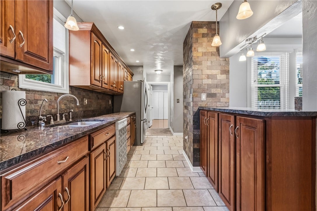 731 S BRADDOCK AVE, Pittsburgh, PA 15221 731 S BRADDOCK AVE, Pittsburgh, PA 15221
