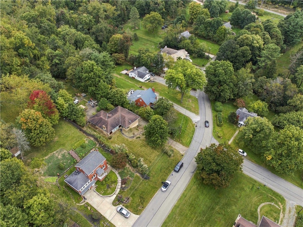 119 Green Vista Dr, Pittsburgh, PA 15237 119 Green Vista Dr, Pittsburgh, PA 15237