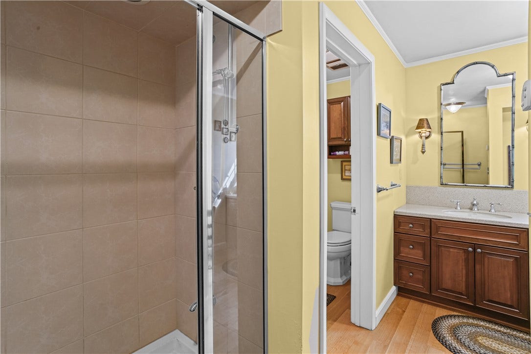 230 College St Ext, Emlenton, PA 16373