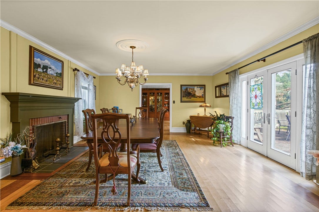 230 College St Ext, Emlenton, PA 16373
