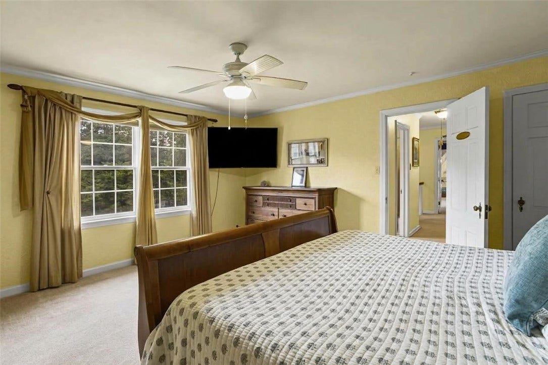 230 College St Ext, Emlenton, PA 16373