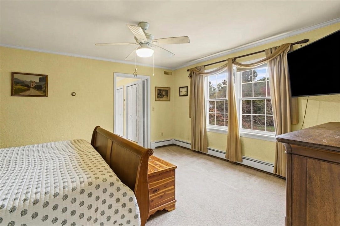 230 College St Ext, Emlenton, PA 16373
