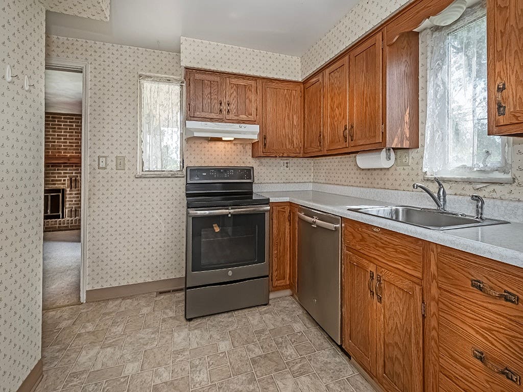 3633 Provost Road, Pittsburgh, PA 15227 3633 Provost Road, Pittsburgh, PA 15227