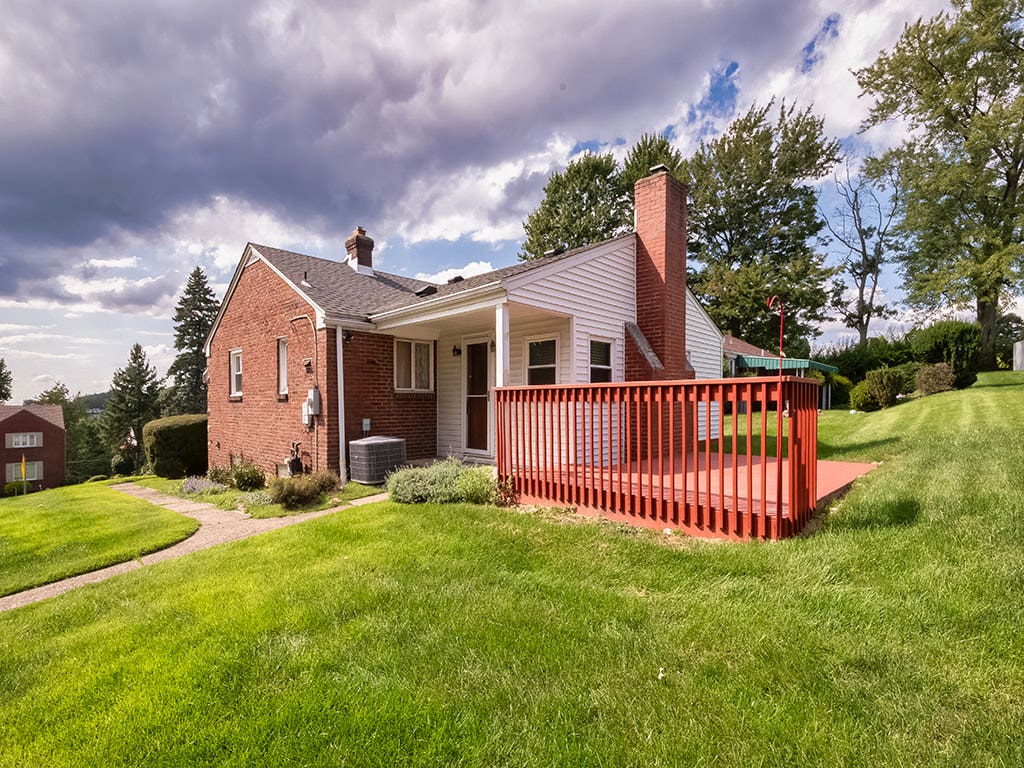 3633 Provost Road, Pittsburgh, PA 15227 3633 Provost Road, Pittsburgh, PA 15227
