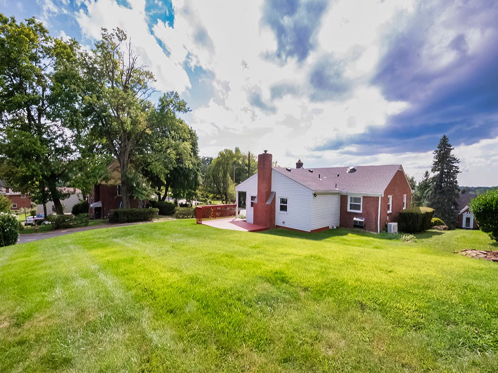 3633 Provost Road, Pittsburgh, PA 15227 3633 Provost Road, Pittsburgh, PA 15227
