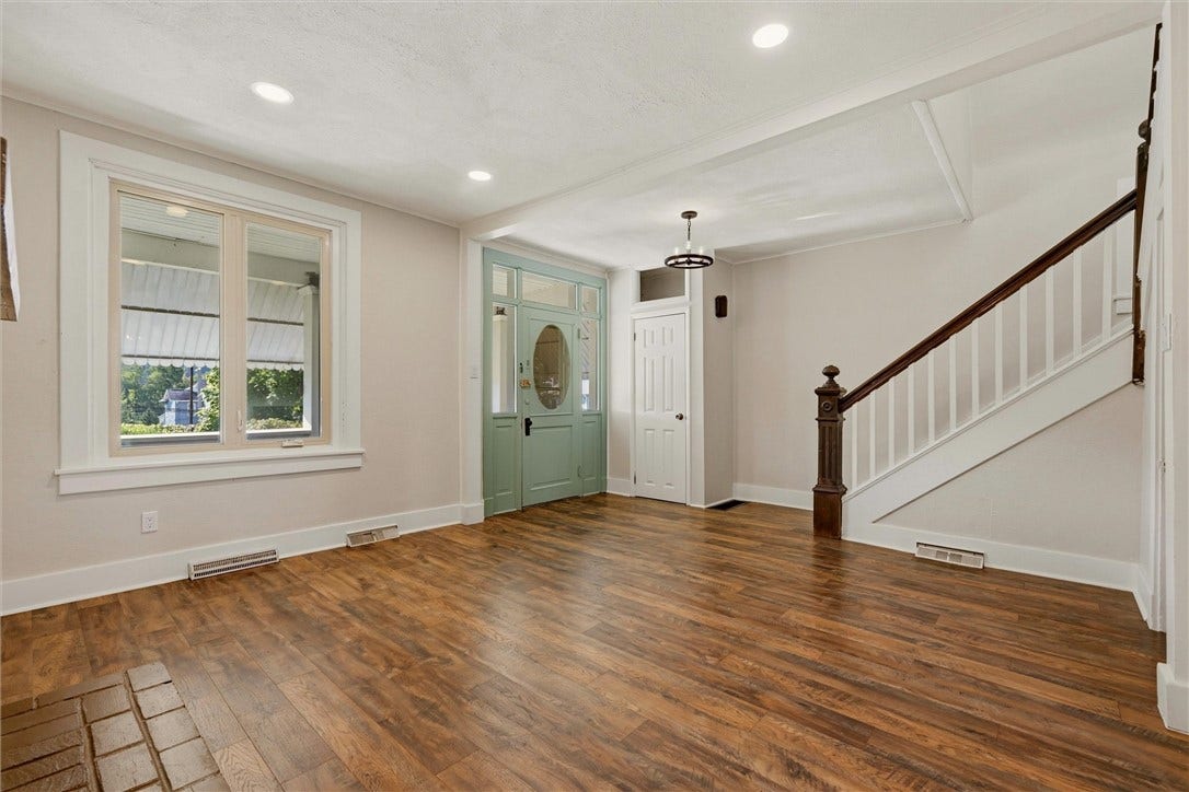 1117 Walnut Street, Springdale, PA 15144 1117 Walnut Street, Springdale, PA 15144