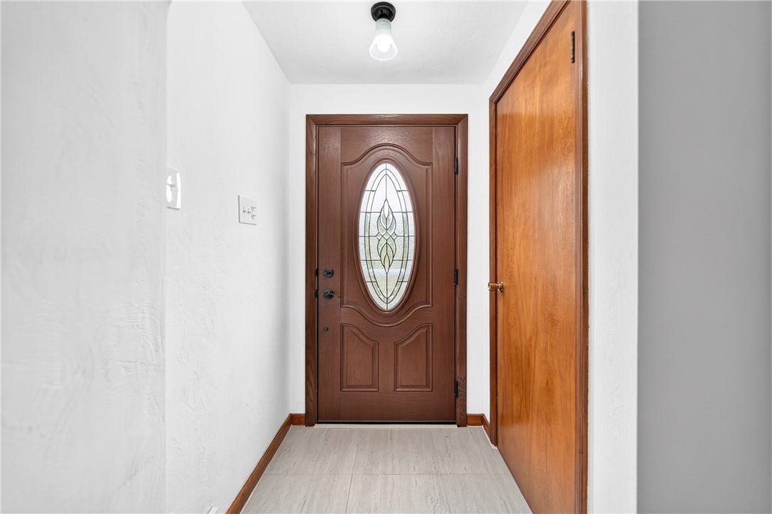 3710 Oakton Rd, Pittsburgh, PA 15227
