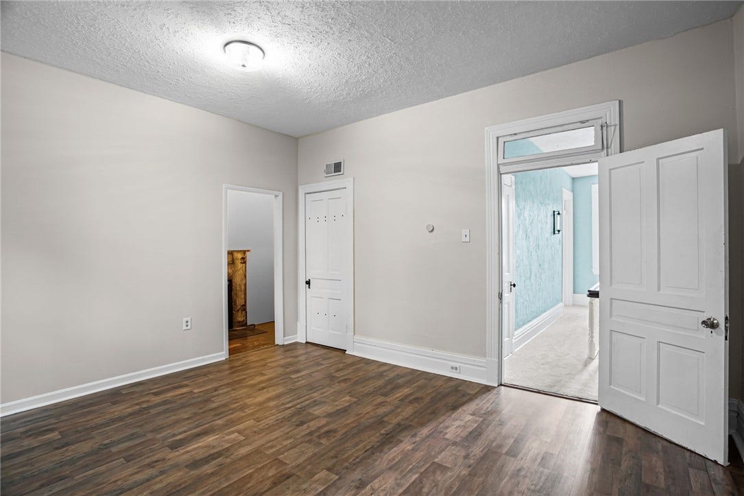 220 S Millvale Avenue, Pittsburgh, PA 15224