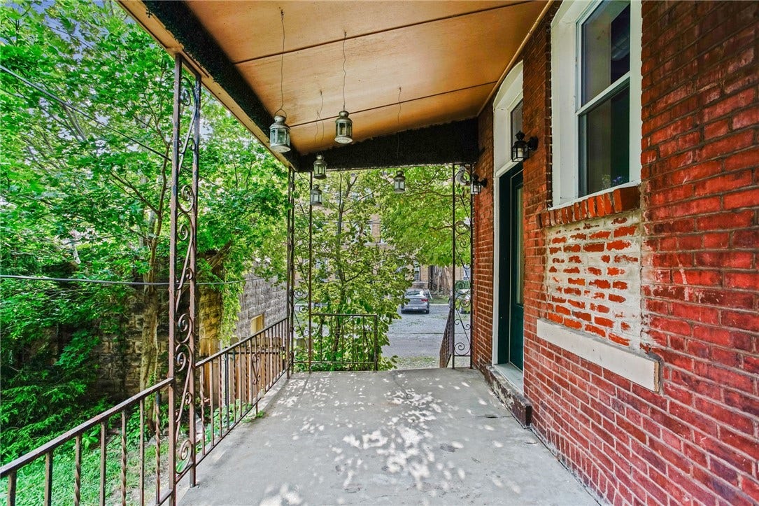 220 S Millvale Avenue, Pittsburgh, PA 15224