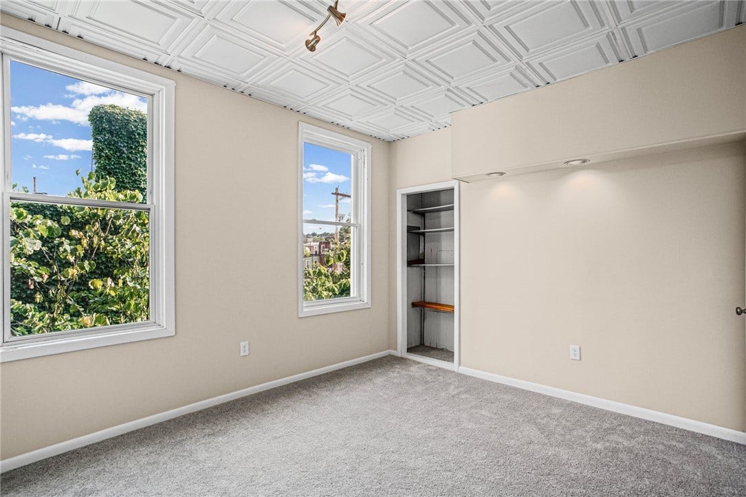 220 S Millvale Avenue, Pittsburgh, PA 15224