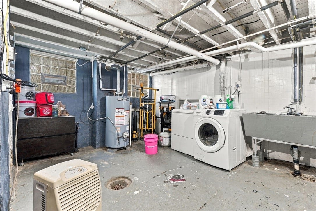2432 Patterson Street, Pittsburgh, PA 15203 Basement