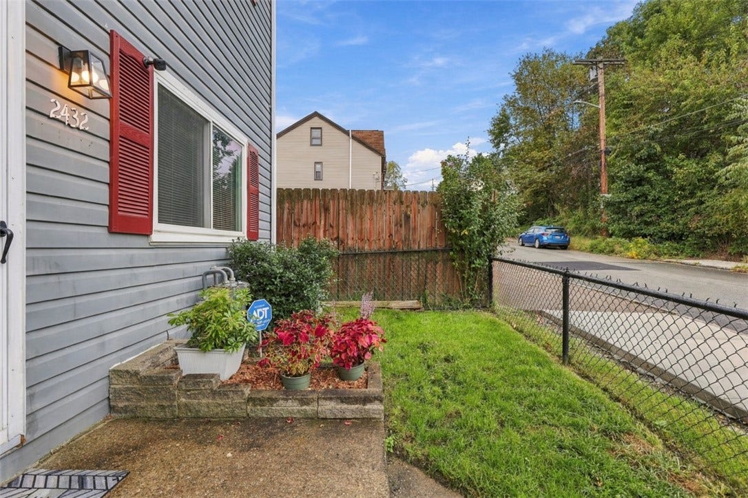 2432 Patterson Street, Pittsburgh, PA 15203 Front Yard