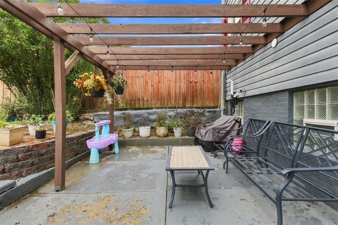 2432 Patterson Street, Pittsburgh, PA 15203 Rear Patio