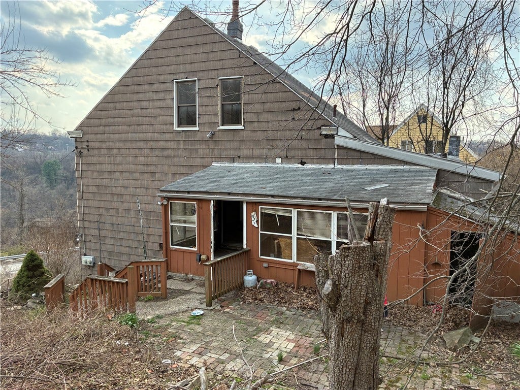 2794 Mount Troy Road, Pittsburgh, PA 15212 2794 Mount Troy Road, Pittsburgh, PA 15212