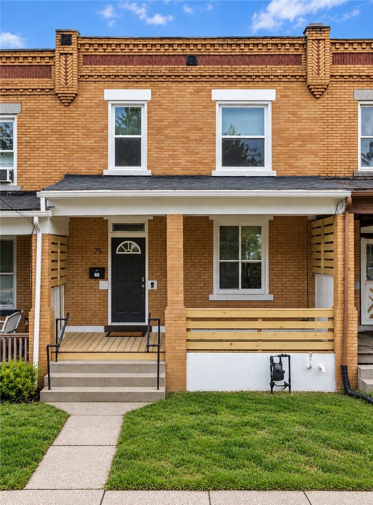75 Kendall Ave, Pittsburgh, PA 15202 Photos look great but this place shows even better in person! Lots of updates and effort/care went into this property!