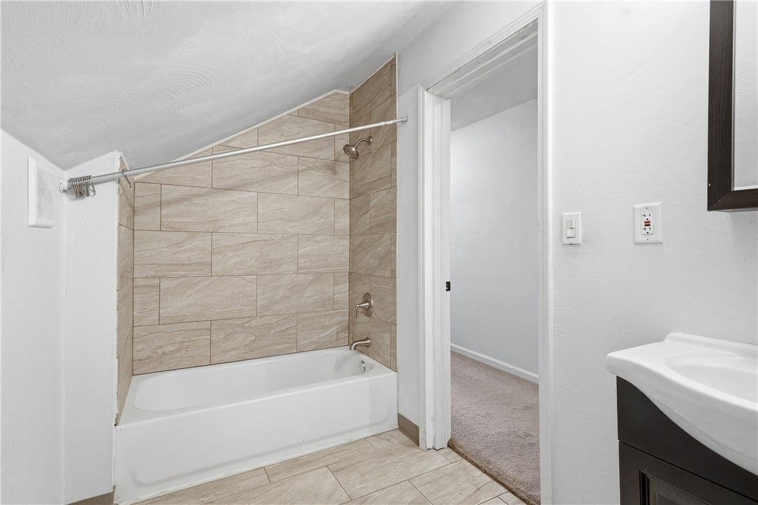 3762 Saxonburg Blvd, Pittsburgh, PA 15238 3762 Saxonburg Blvd, Pittsburgh, PA 15238