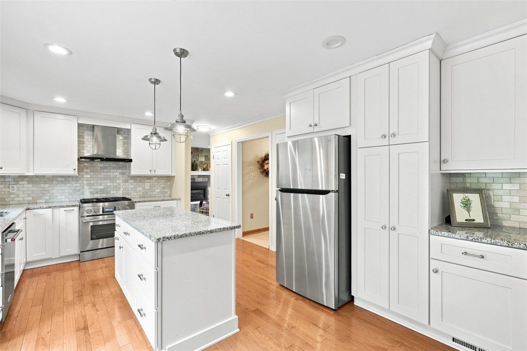 1123 Rial Drive, Bethel Park, PA 15102