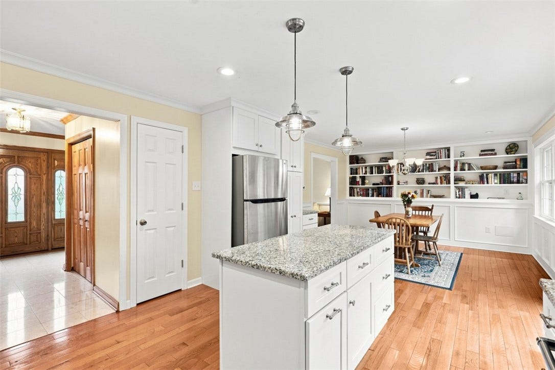 1123 Rial Drive, Bethel Park, PA 15102