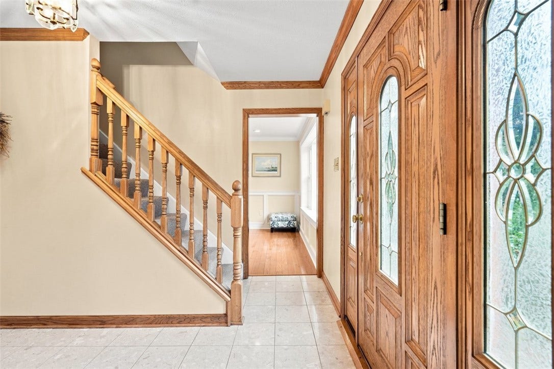 1123 Rial Drive, Bethel Park, PA 15102