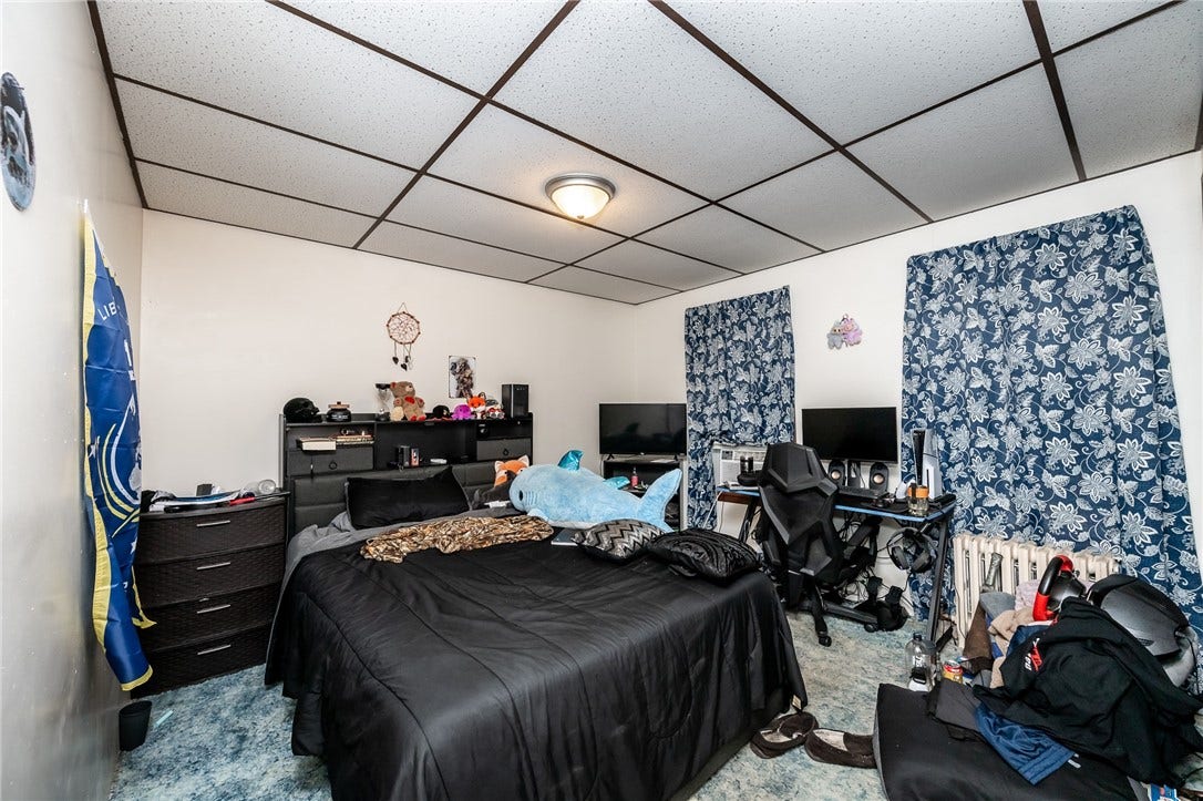 442 E Brown St, Blairsville, PA 15717 442 E Brown St, Blairsville, PA 15717