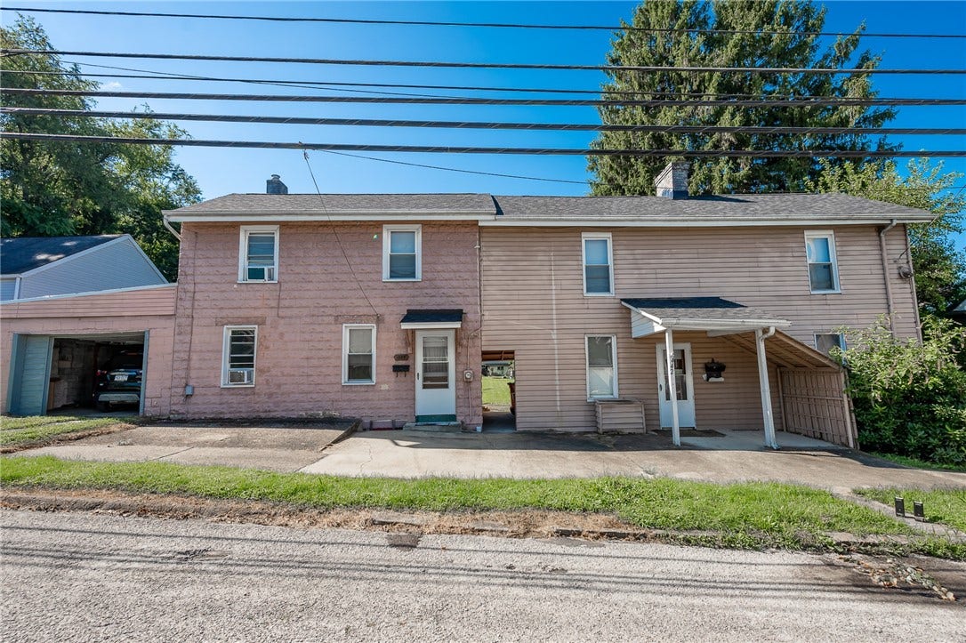 442 E Brown St, Blairsville, PA 15717 442 E Brown St, Blairsville, PA 15717