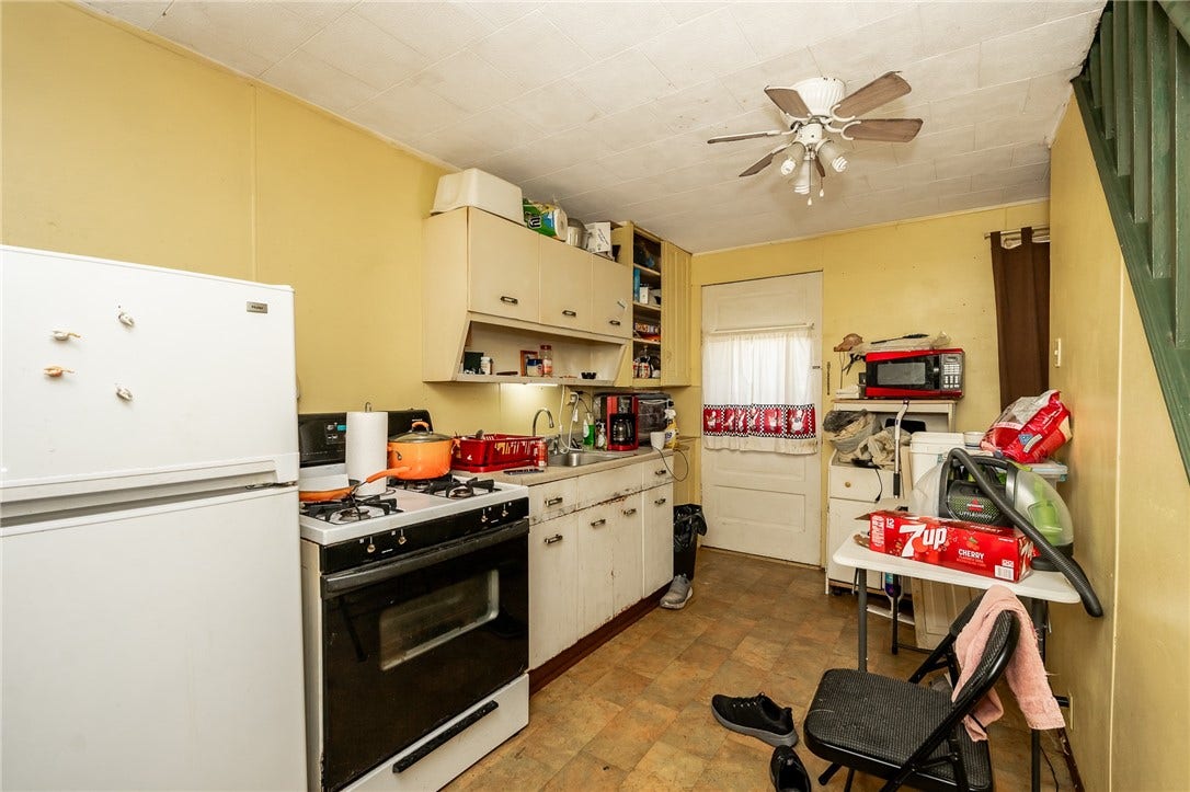 442 E Brown St, Blairsville, PA 15717 442 E Brown St, Blairsville, PA 15717