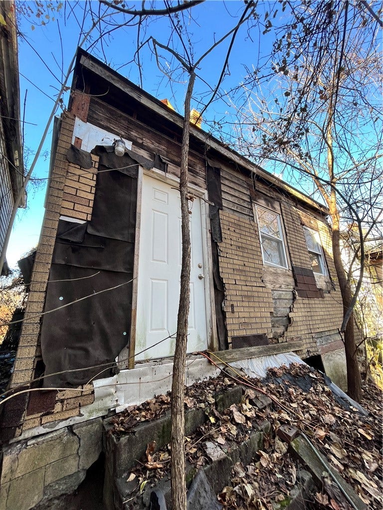 852 Inwood St, Pittsburgh, PA 15208 852 Inwood St, Pittsburgh, PA 15208