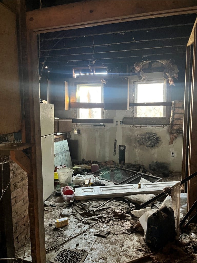 852 Inwood St, Pittsburgh, PA 15208 852 Inwood St, Pittsburgh, PA 15208