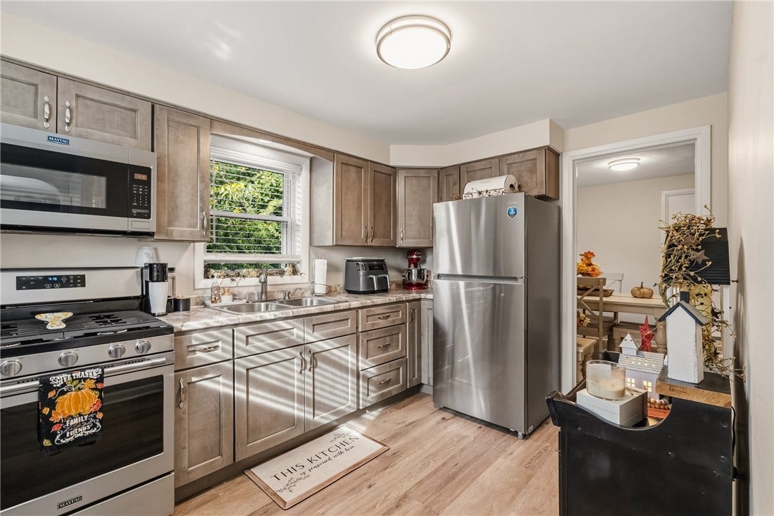 216-218 Talisman Ln, Natrona Heights, PA 15065 216-218 Talisman Ln, Natrona Heights, PA 15065