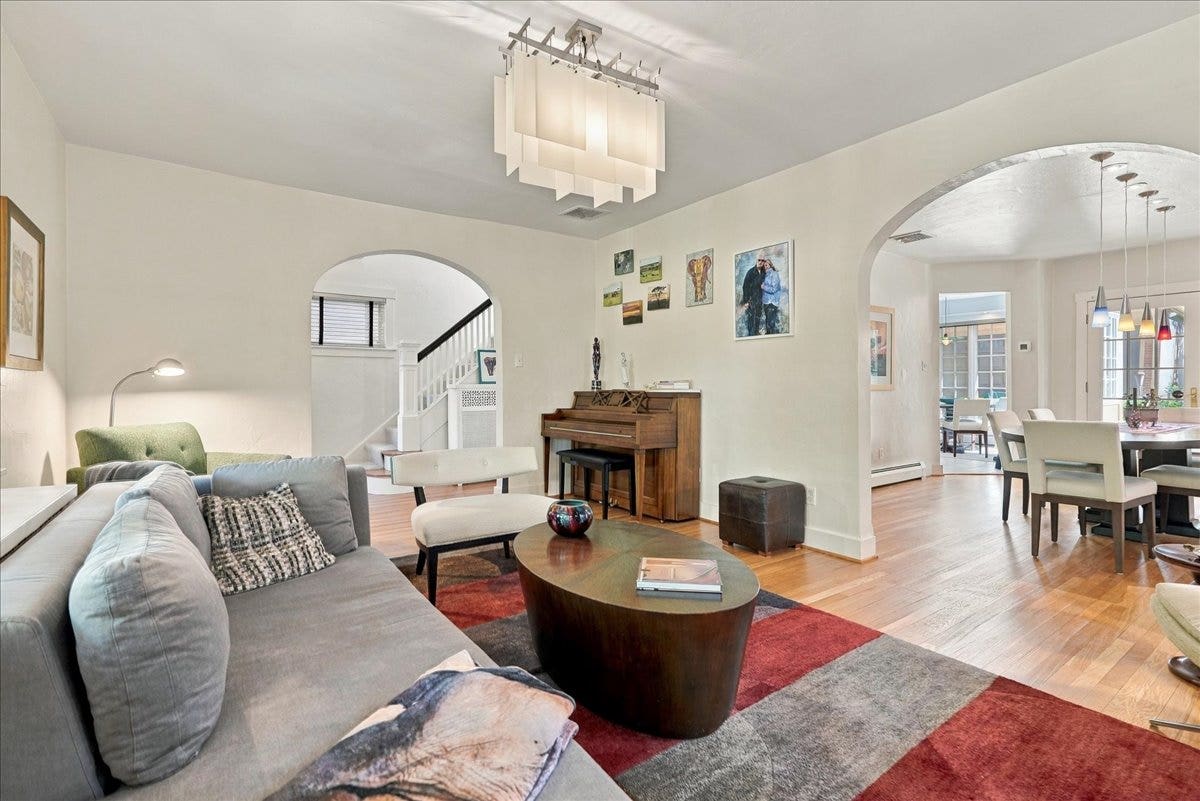 1305 Malvern, Pittsburgh, PA 15217