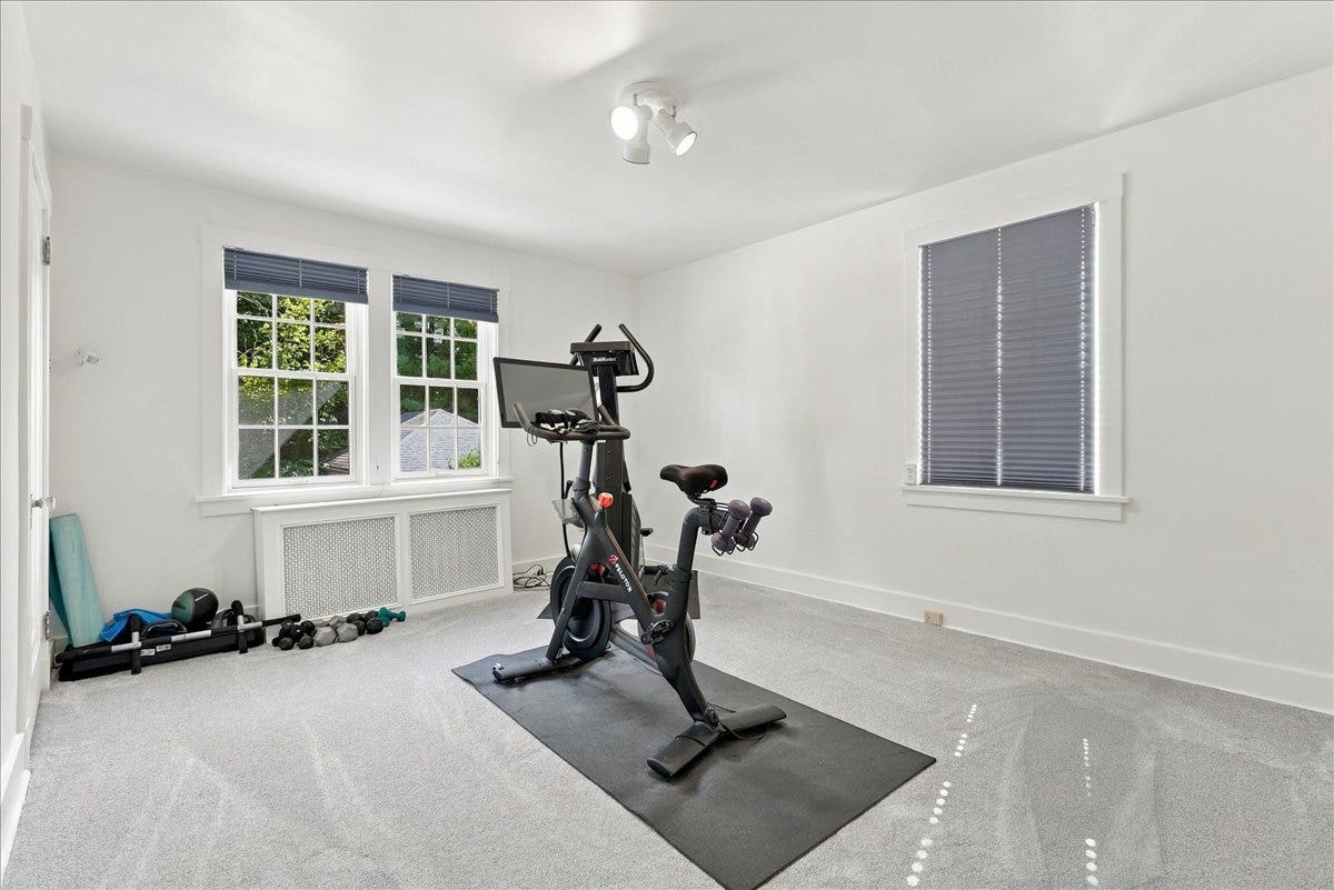1305 Malvern, Pittsburgh, PA 15217