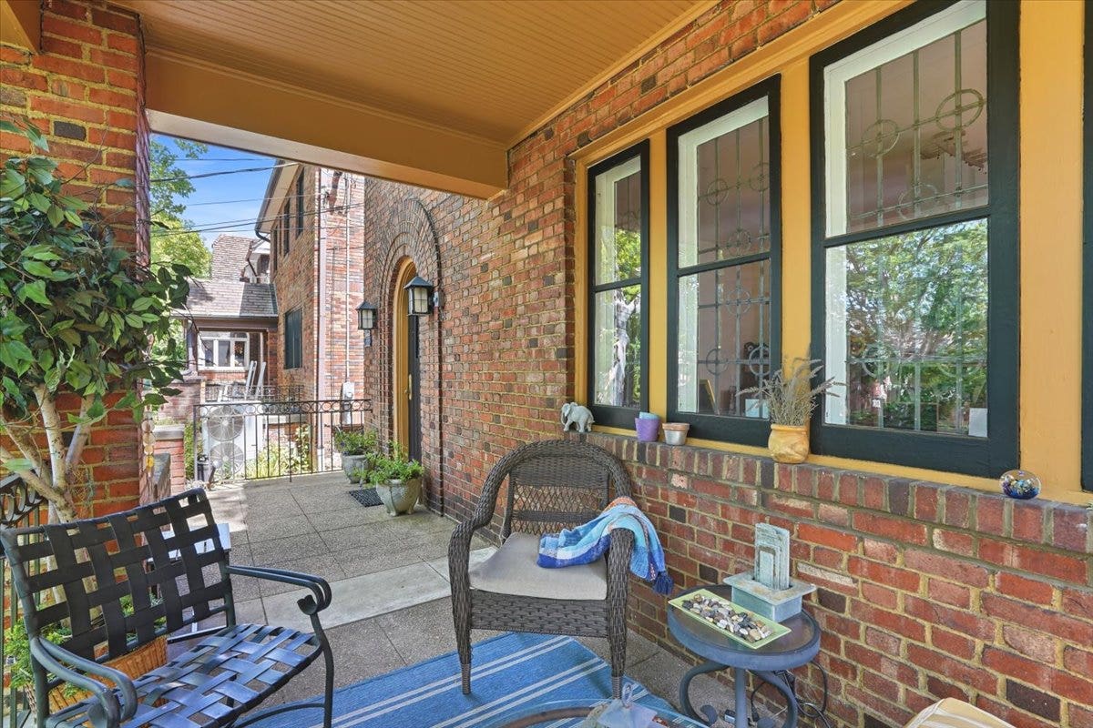1305 Malvern, Pittsburgh, PA 15217