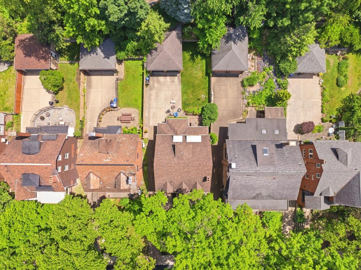 1305 Malvern, Pittsburgh, PA 15217