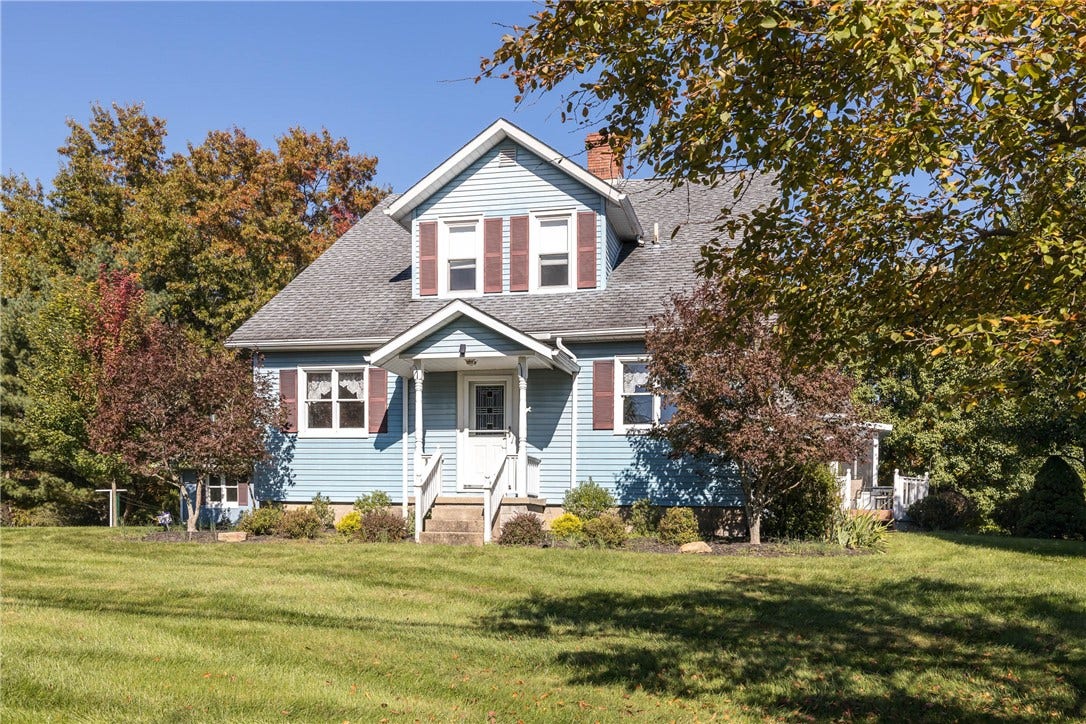 1741 Ridgewood Dr, Washington, PA 15301