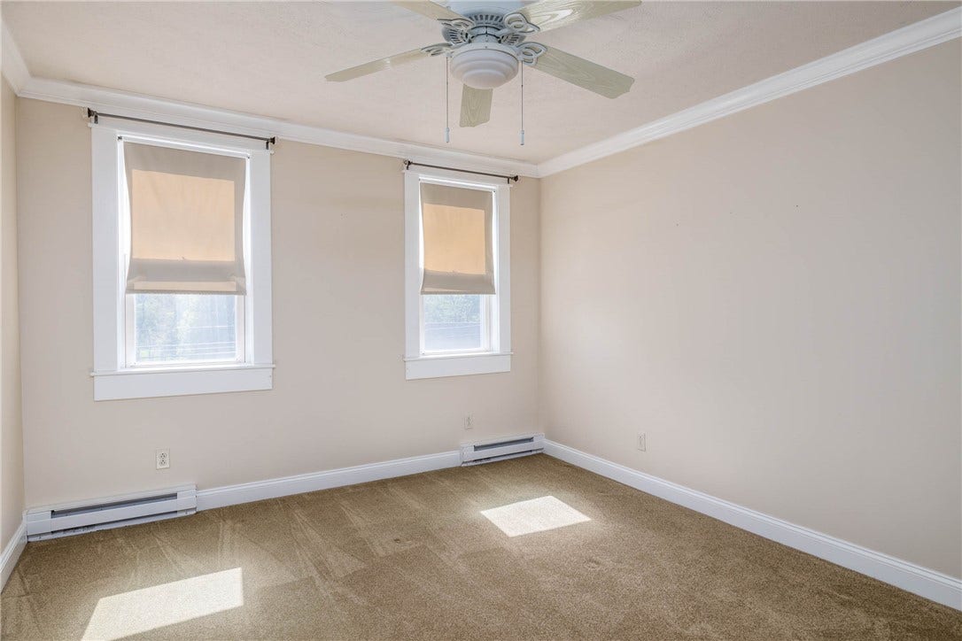 1741 Ridgewood Dr, Washington, PA 15301