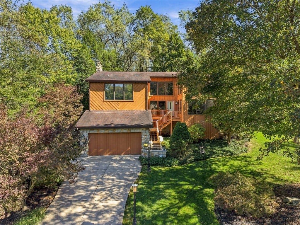 4282 Forest Glen Dr, Allison Park, PA 15101 4282 Forest Glen Dr, Allison Park, PA 15101