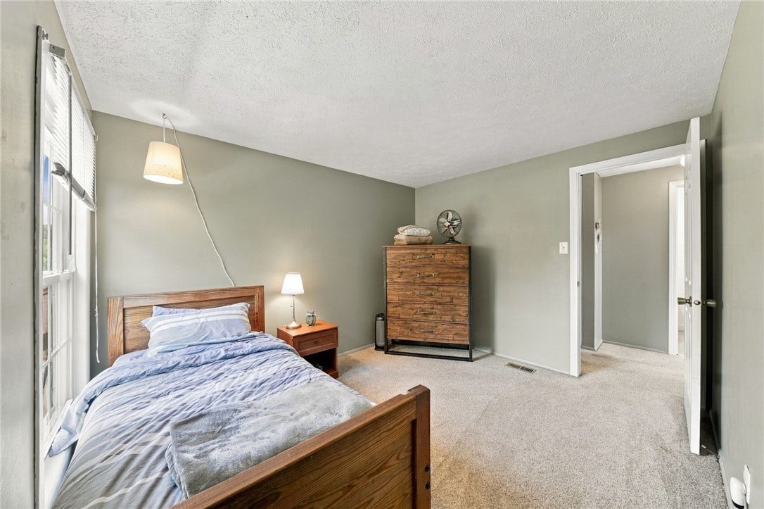 140 Slatewood Ct, Bethel Park, PA 15102 140 Slatewood Ct, Bethel Park, PA 15102