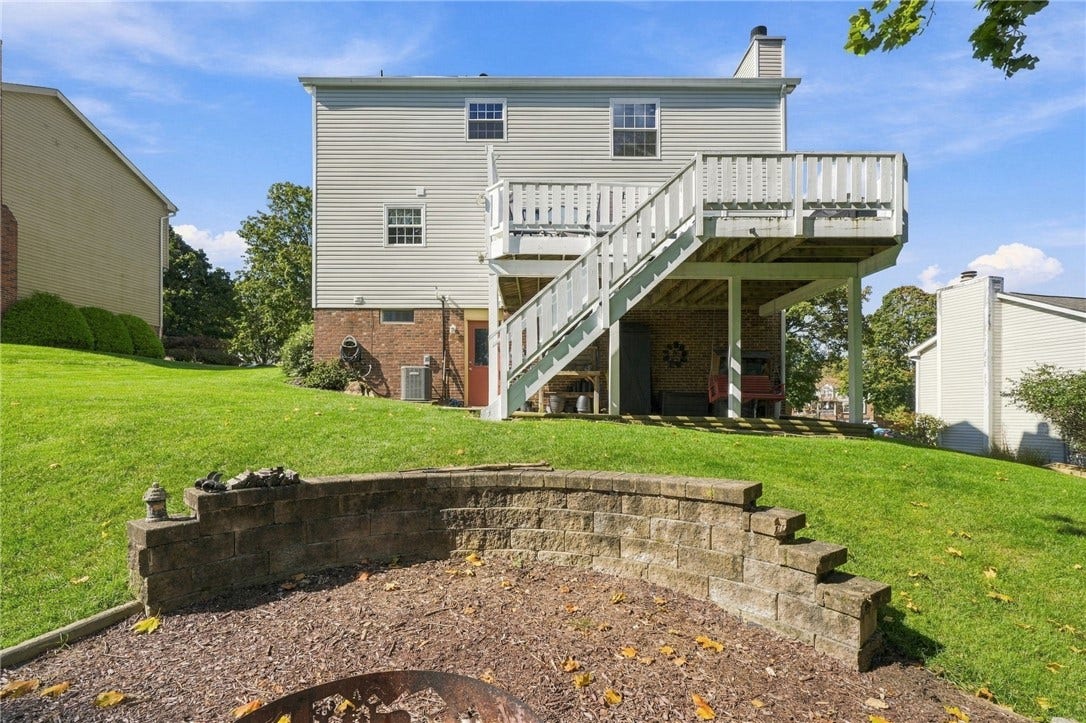 140 Slatewood Ct, Bethel Park, PA 15102 140 Slatewood Ct, Bethel Park, PA 15102