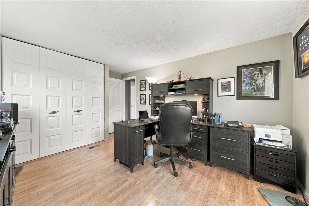 140 Slatewood Ct, Bethel Park, PA 15102 140 Slatewood Ct, Bethel Park, PA 15102