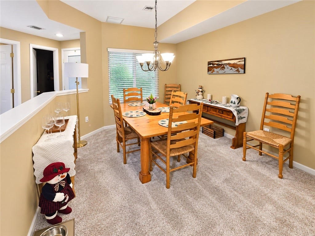 9064 Aspen Dr, Champion, PA 15622 9064 Aspen Dr, Champion, PA 15622