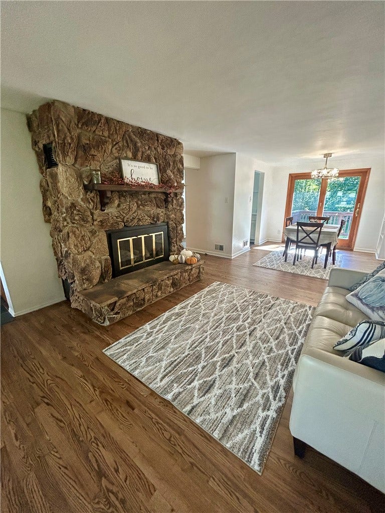 3037 Greenwald Rd, Bethel Park, PA 15102