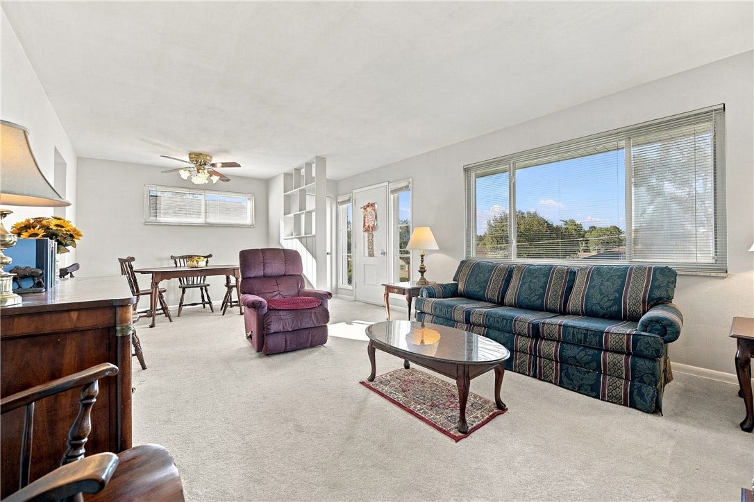 922 MAPLEWOOD DRIVE, Pittsburgh, PA 15234 922 MAPLEWOOD DRIVE, Pittsburgh, PA 15234