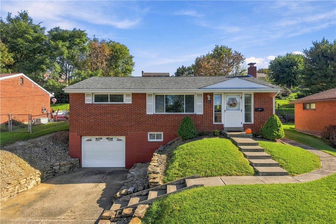 922 MAPLEWOOD DRIVE, Pittsburgh, PA 15234 922 MAPLEWOOD DRIVE, Pittsburgh, PA 15234