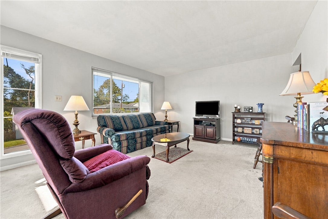 922 MAPLEWOOD DRIVE, Pittsburgh, PA 15234 922 MAPLEWOOD DRIVE, Pittsburgh, PA 15234