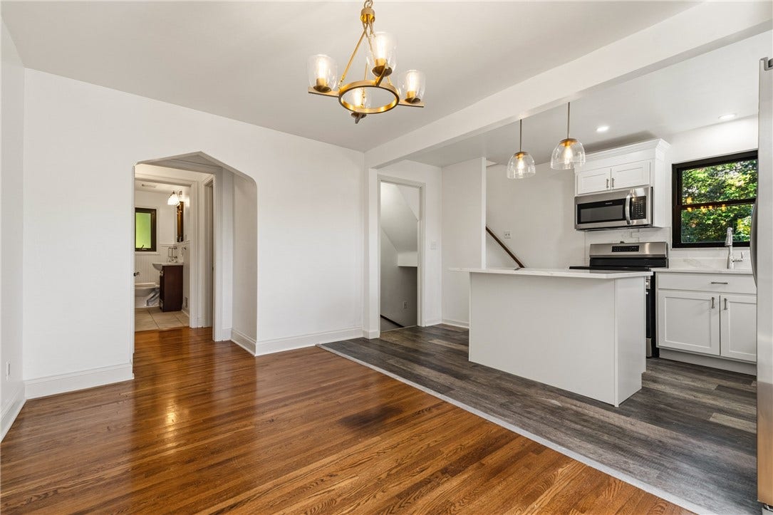 6 Robb Hollow Rd, Pittsburgh, PA 15243