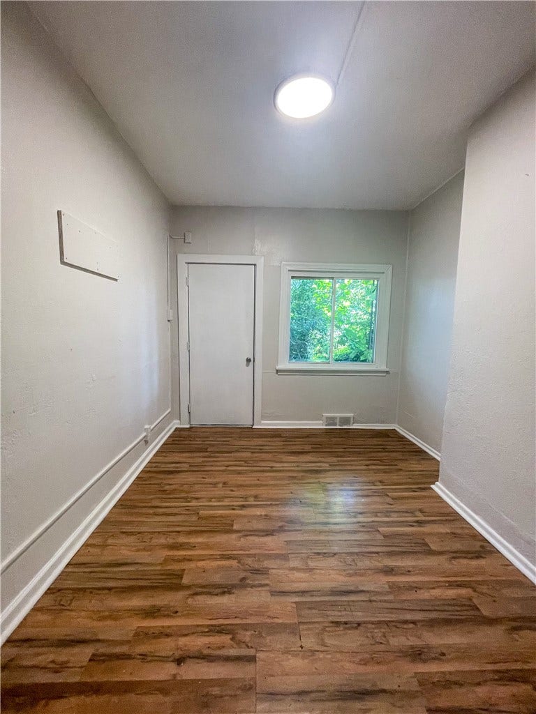 226 Flowers Ave, Pittsburgh, PA 15207 226 Flowers Ave, Pittsburgh, PA 15207