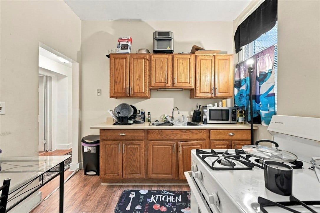 62 Grace St, Pittsburgh, PA 15205 62 Grace St, Pittsburgh, PA 15205