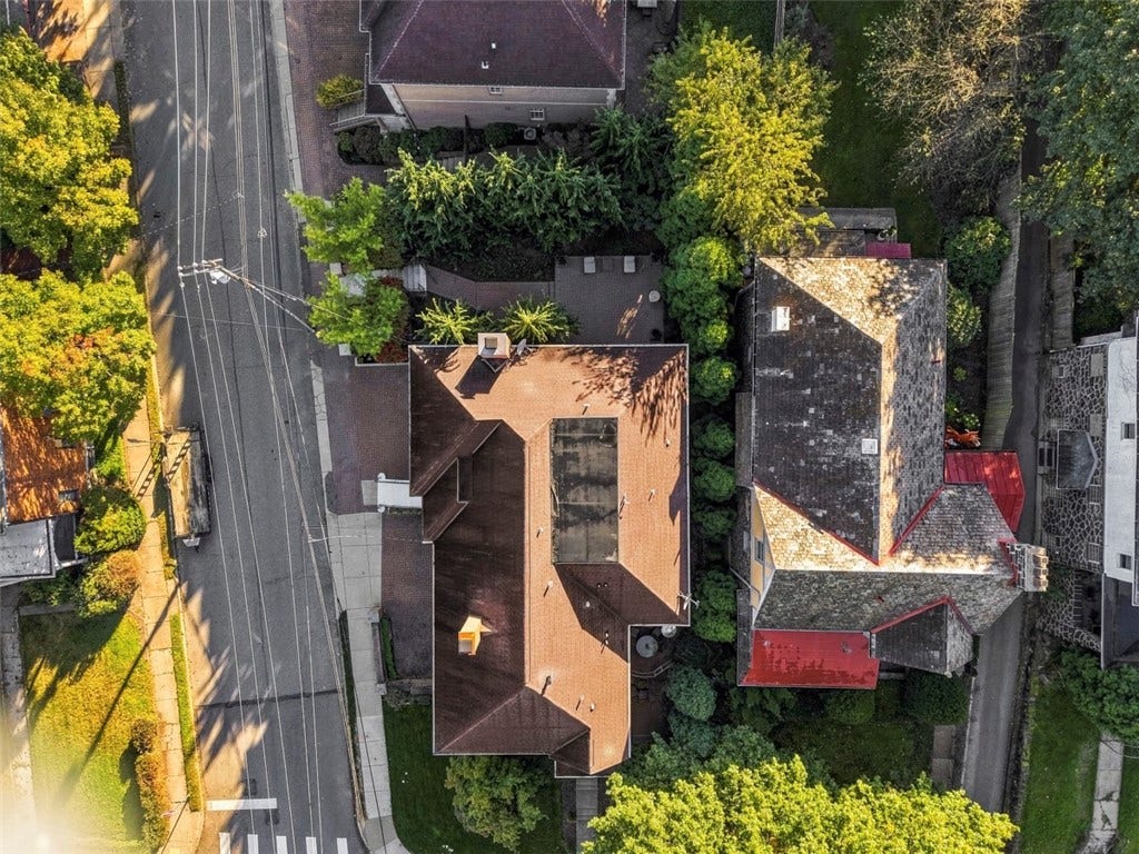 6308 Aylesboro Ave, Pittsburgh, PA 15217 6308 Aylesboro Ave, Pittsburgh, PA 15217