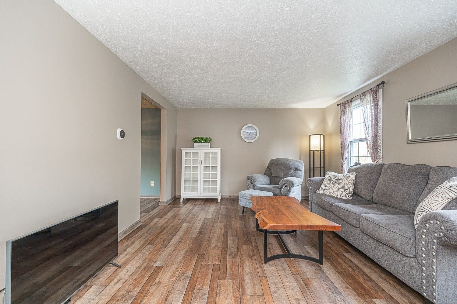 2415 Sapling Street, Glenshaw, PA 15116